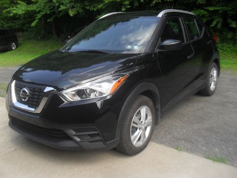 Used 2019 Nissan Kicks UNAVAIL FWD image 1