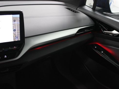 Used 2022 Volkswagen ID.4 Pro S image 29