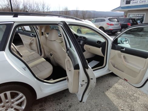 Used 2014 Volkswagen Jetta TDI image 7