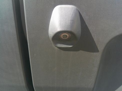 Used 2015 Ford Transit 350 XLT image 13