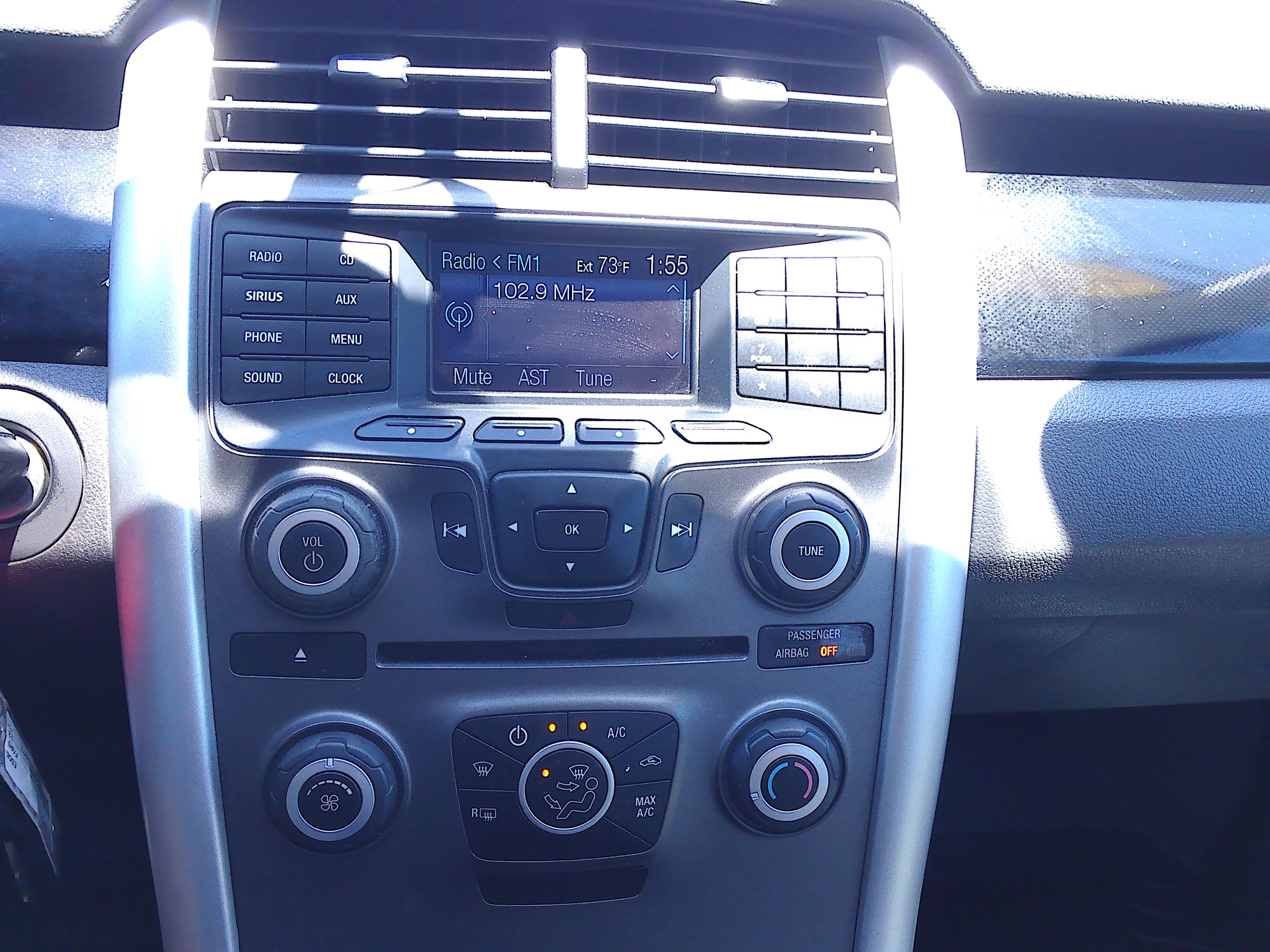 Used 2012 Ford Edge SE FWD image 15