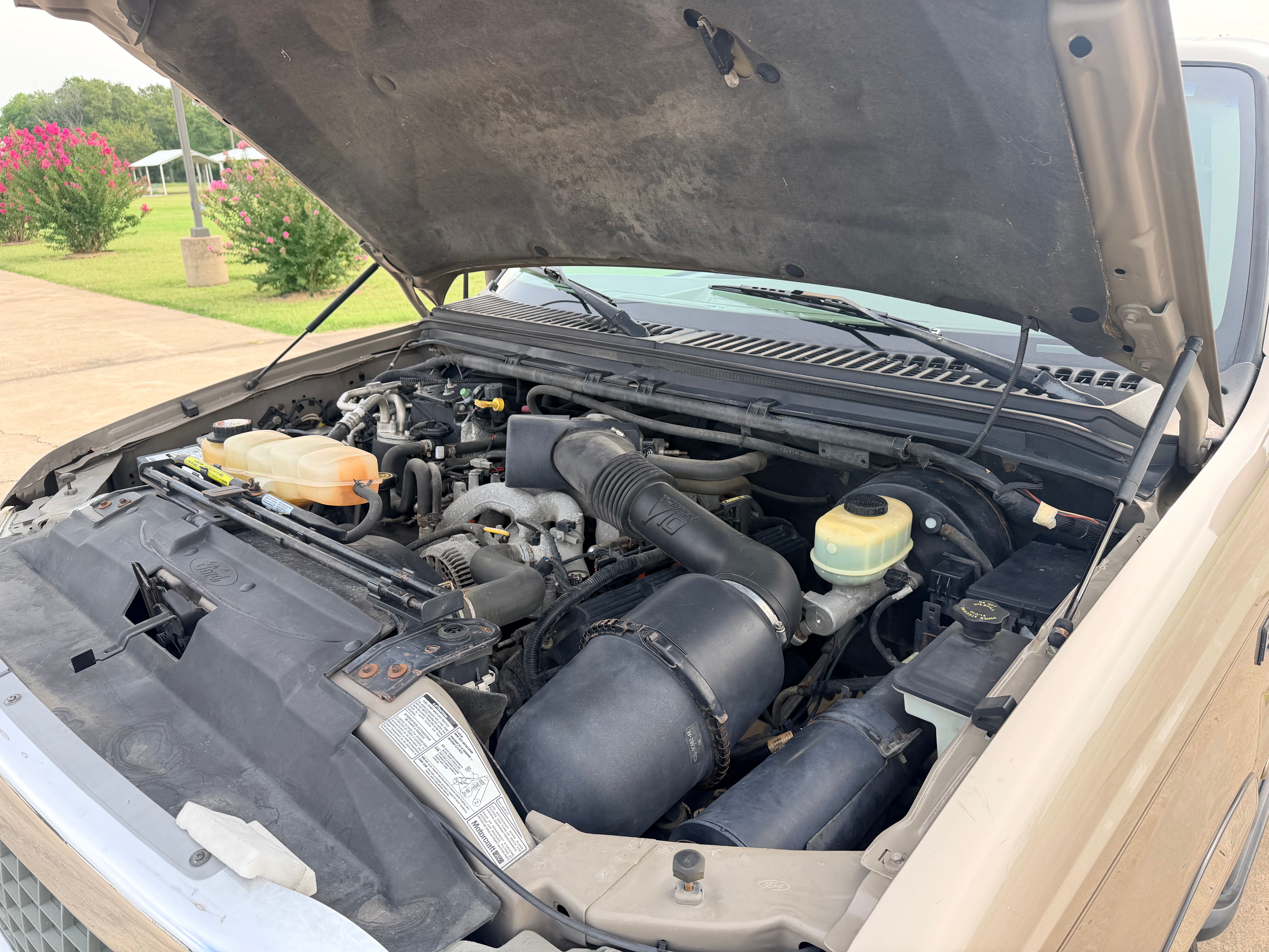 Used 2000 Ford Excursion 2WD XLT image 20