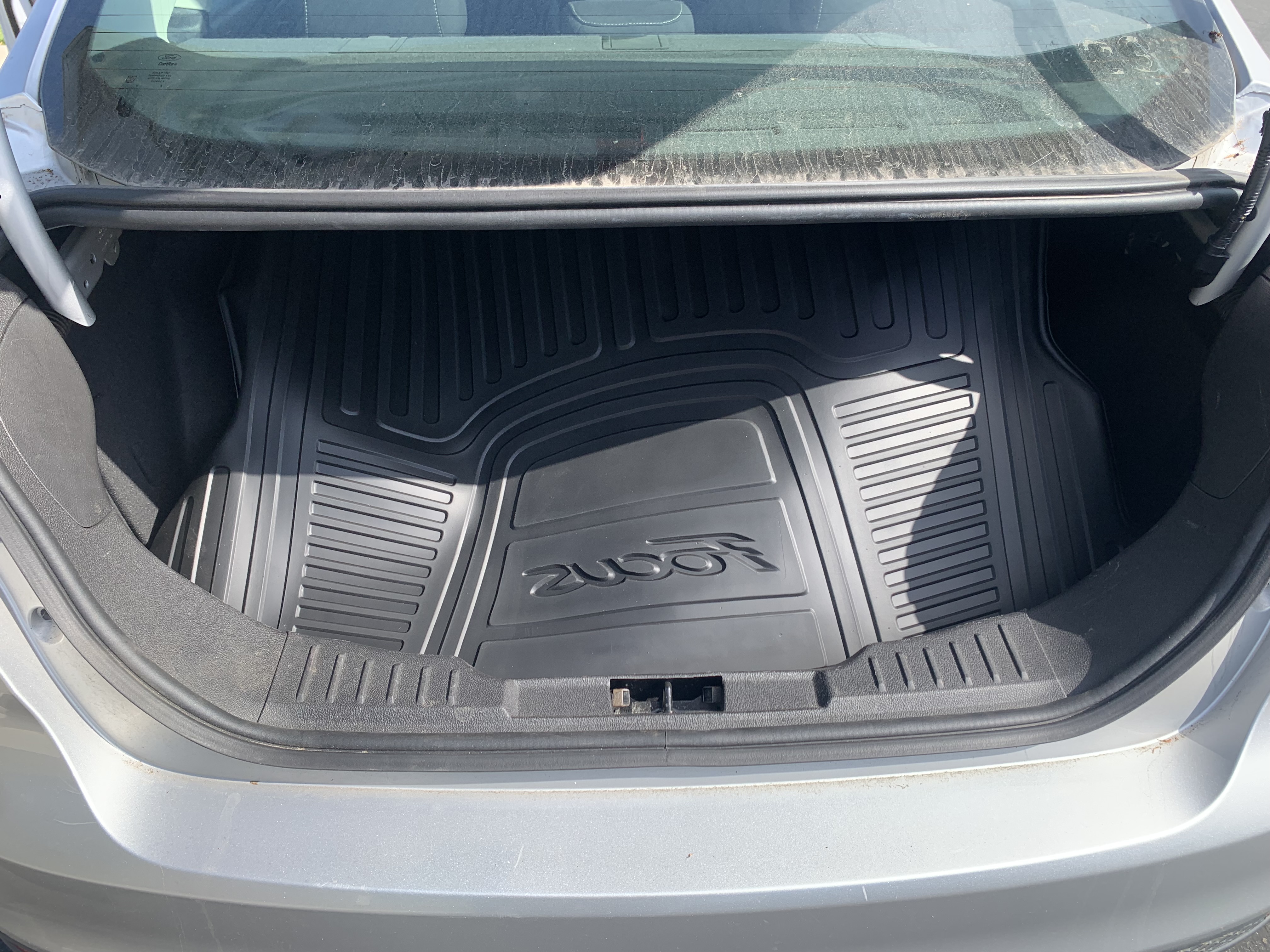 Used 2015 Ford Focus S Sedan FWD image 12