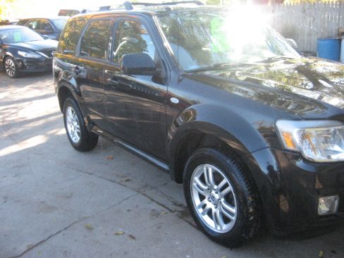 Used 2009 Mercury Mariner Premier image 3