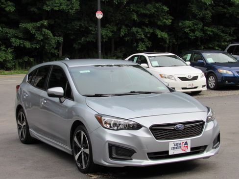 Used 2017 Subaru Impreza 2.0i Sport Hatchback AWD/4WD image 16