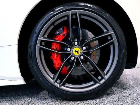 Used 2016 Ferrari 488 GTB RWD image 24