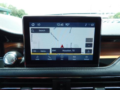 Used 2022 Lincoln Corsair FWD Reserve image 18