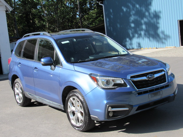 Used 2017 Subaru Forester 2.5i Touring AWD/4WD image 14