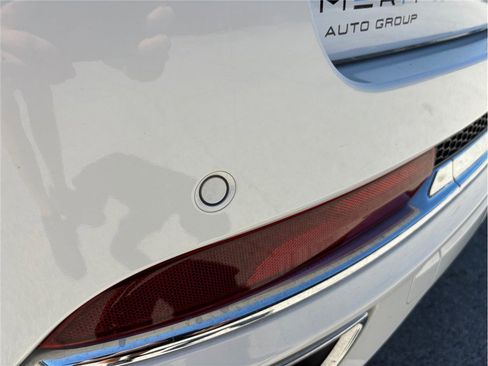 Used 2022 Jeep Grand Cherokee Overland image 16