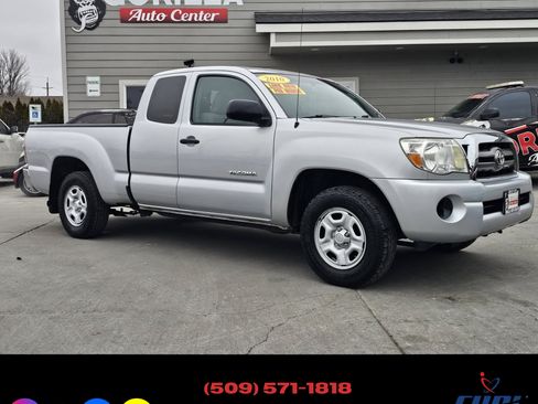 Used 2010 Toyota Tacoma SR5 image 1