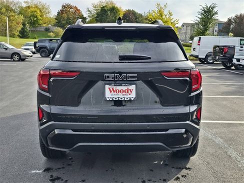 New 2026 GMC Terrain Elevation w/ Black Edition image 7