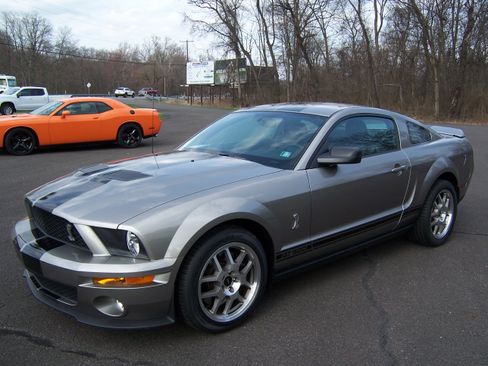 Used 2008 Ford Mustang Shelby GT500 image 1