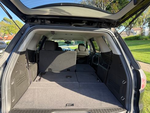 Used 2011 GMC Acadia SL image 6