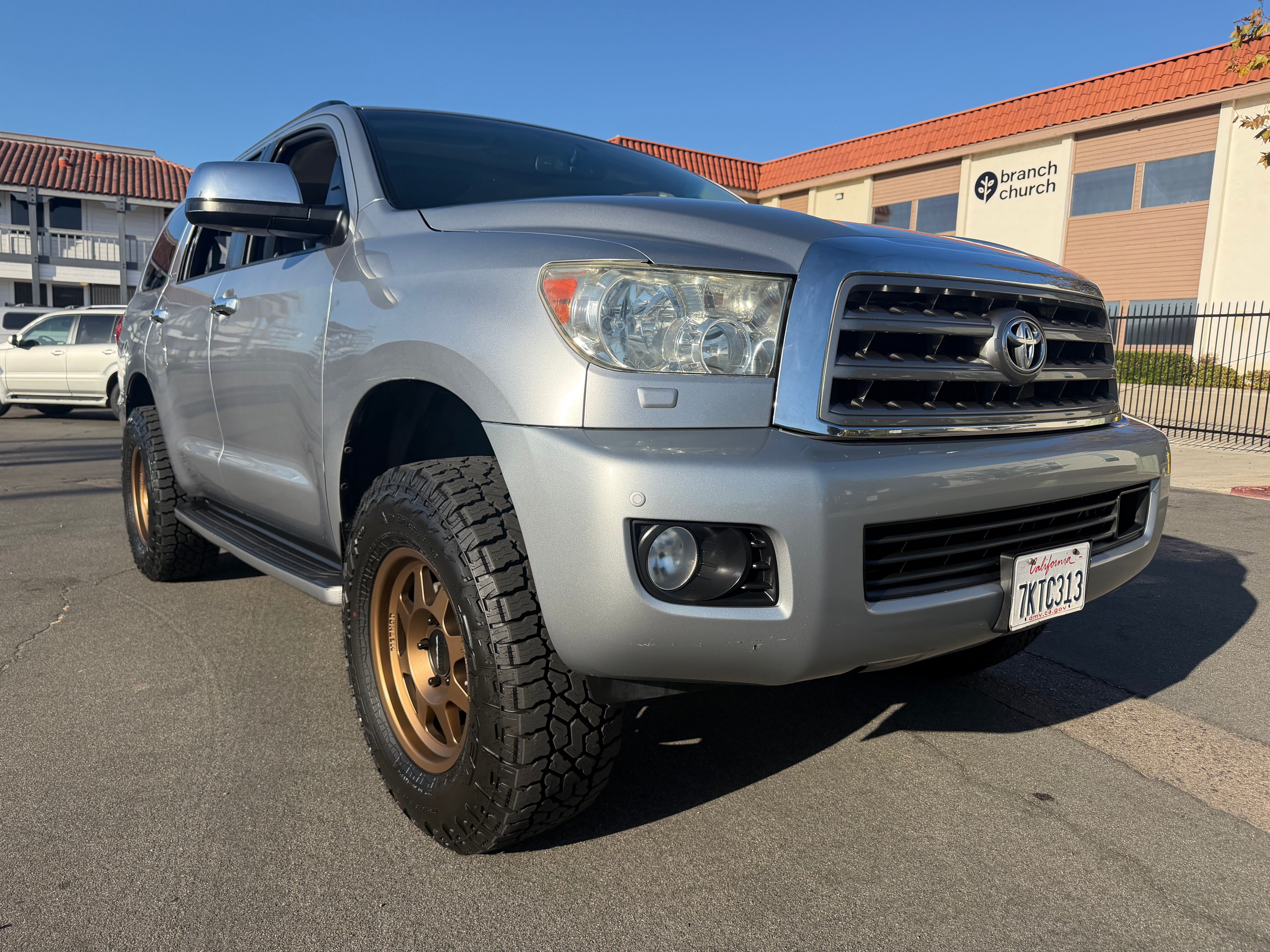 Used 2015 Toyota Sequoia Platinum AWD/4WD image 15