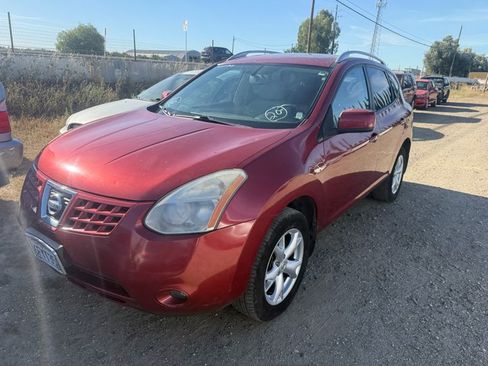 Used 2008 Nissan Rogue AWD image 2