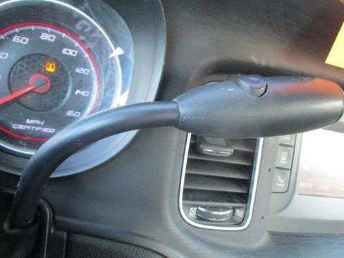 Used 2016 Dodge Charger SE image 42