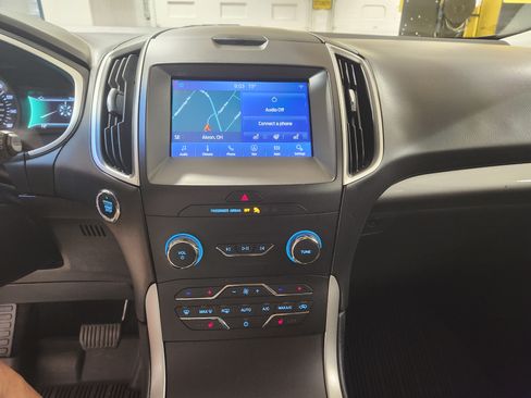 Used 2019 Ford Edge AWD SEL image 5