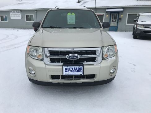Used 2012 Ford Escape XLT image 8