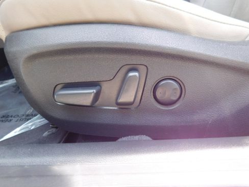 Used 2015 Hyundai Sonata Limited FWD image 10