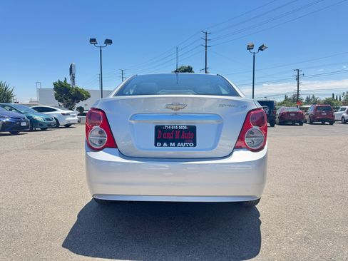 Used 2016 Chevrolet Sonic LT Sedan FWD image 7
