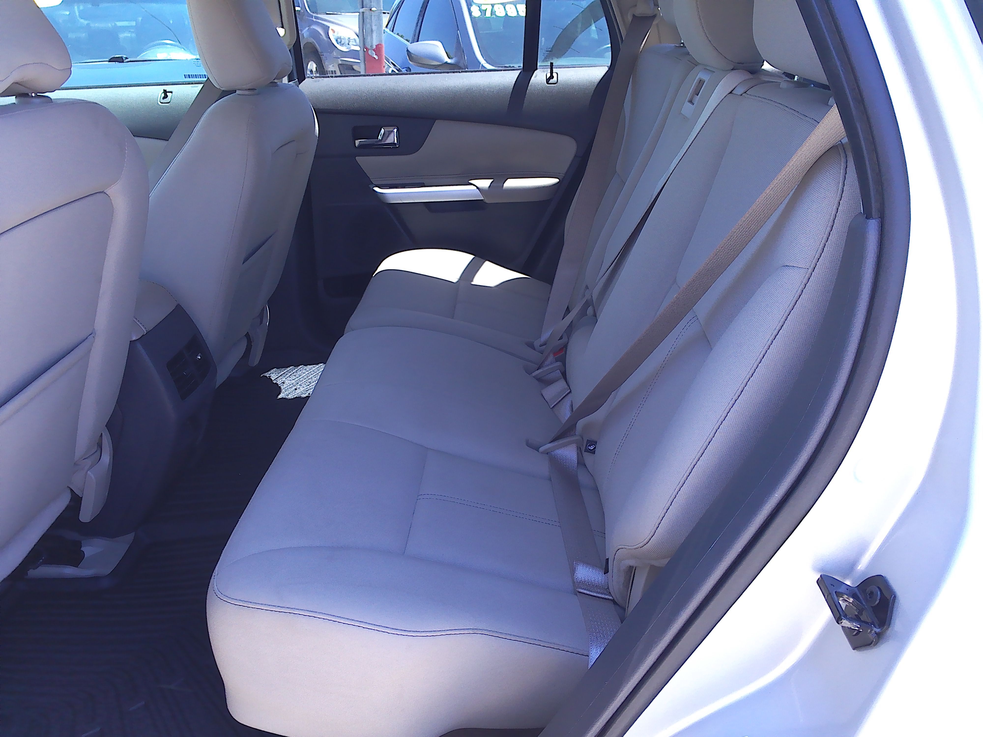 Used 2012 Ford Edge SE FWD image 8