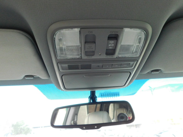 Used 2015 Honda Pilot FWD EX-L w/ Navigation image 18