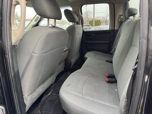 Used 2017 RAM 1500 Express image 5