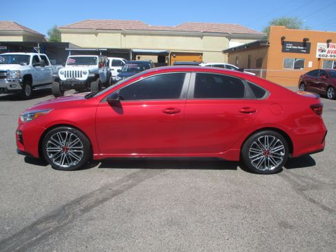 Used 2021 Kia Forte GT Sedan FWD image 2