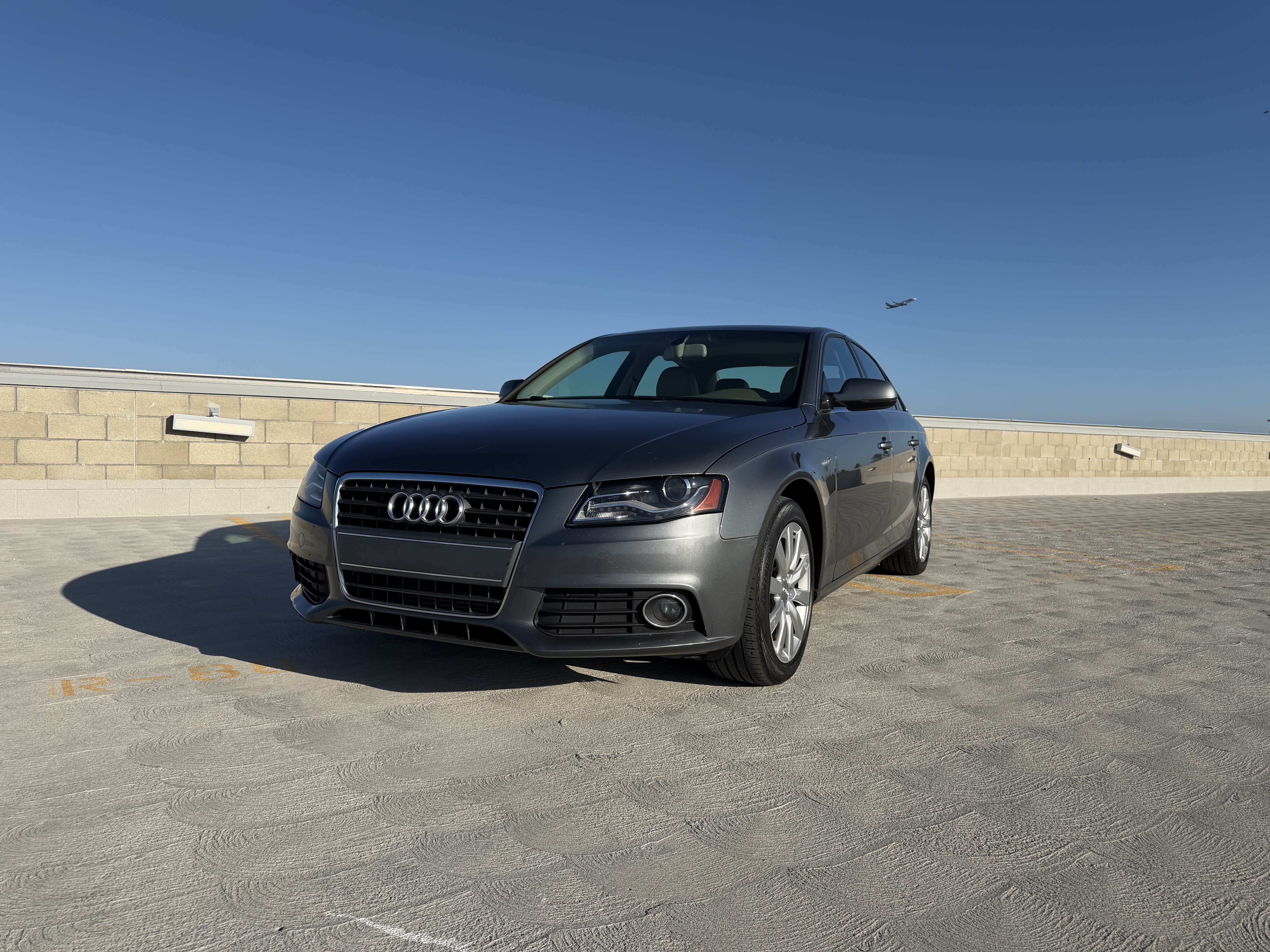 Used 2012 Audi A4 2.0T Premium Sedan FWD image 2