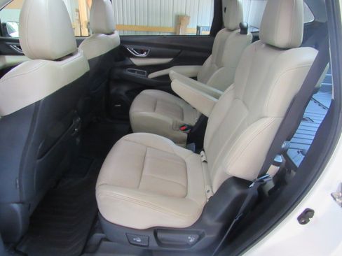 Used 2019 Subaru Ascent Limited 7-Passenger AWD/4WD image 13