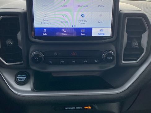 Used 2023 Ford Bronco Sport Big Bend image 11