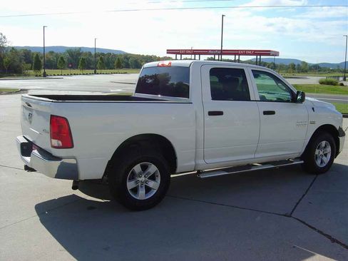 Used 2018 RAM 1500 Express image 4
