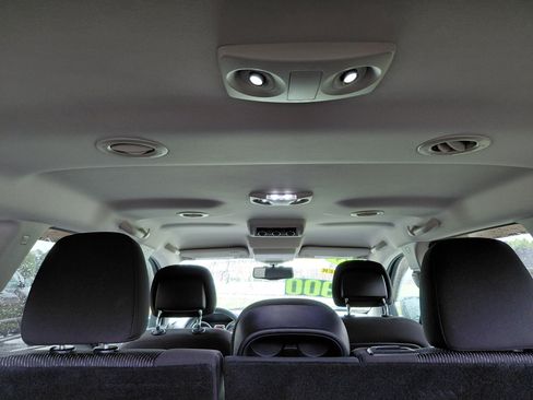 Used 2015 Dodge Journey SXT image 14