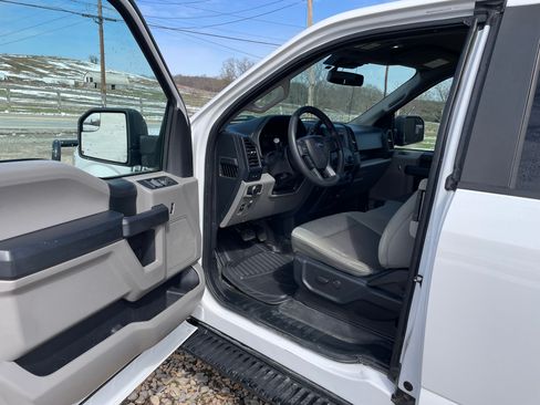 Used 2020 Ford F150 XL image 2