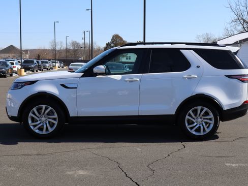 Used 2018 Land Rover Discovery HSE image 5