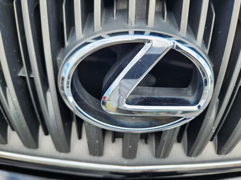 Used 2004 Lexus RX 330 image 12