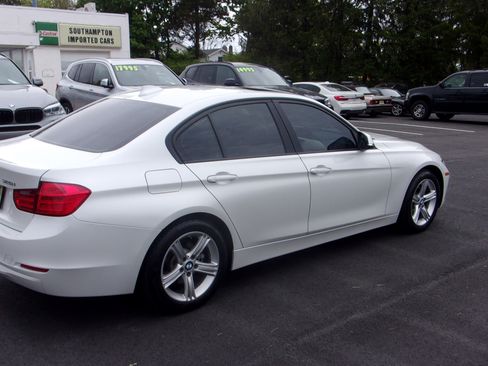 Used 2013 BMW 328i xDrive Sedan AWD/4WD image 6