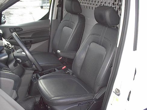 Used 2019 Ford Transit Connect XL image 11