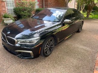 Used 2019 BMW M760i xDrive image 1