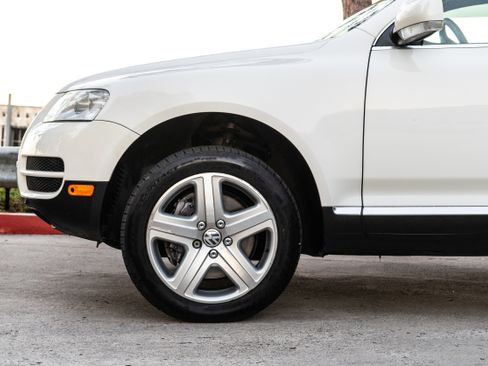 Used 2006 Volkswagen Touareg V10 TDI image 20