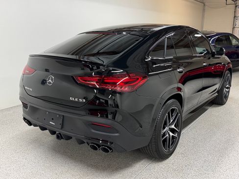 Used 2025 Mercedes-Benz GLE 53 AMG 4MATIC Coupe image 16