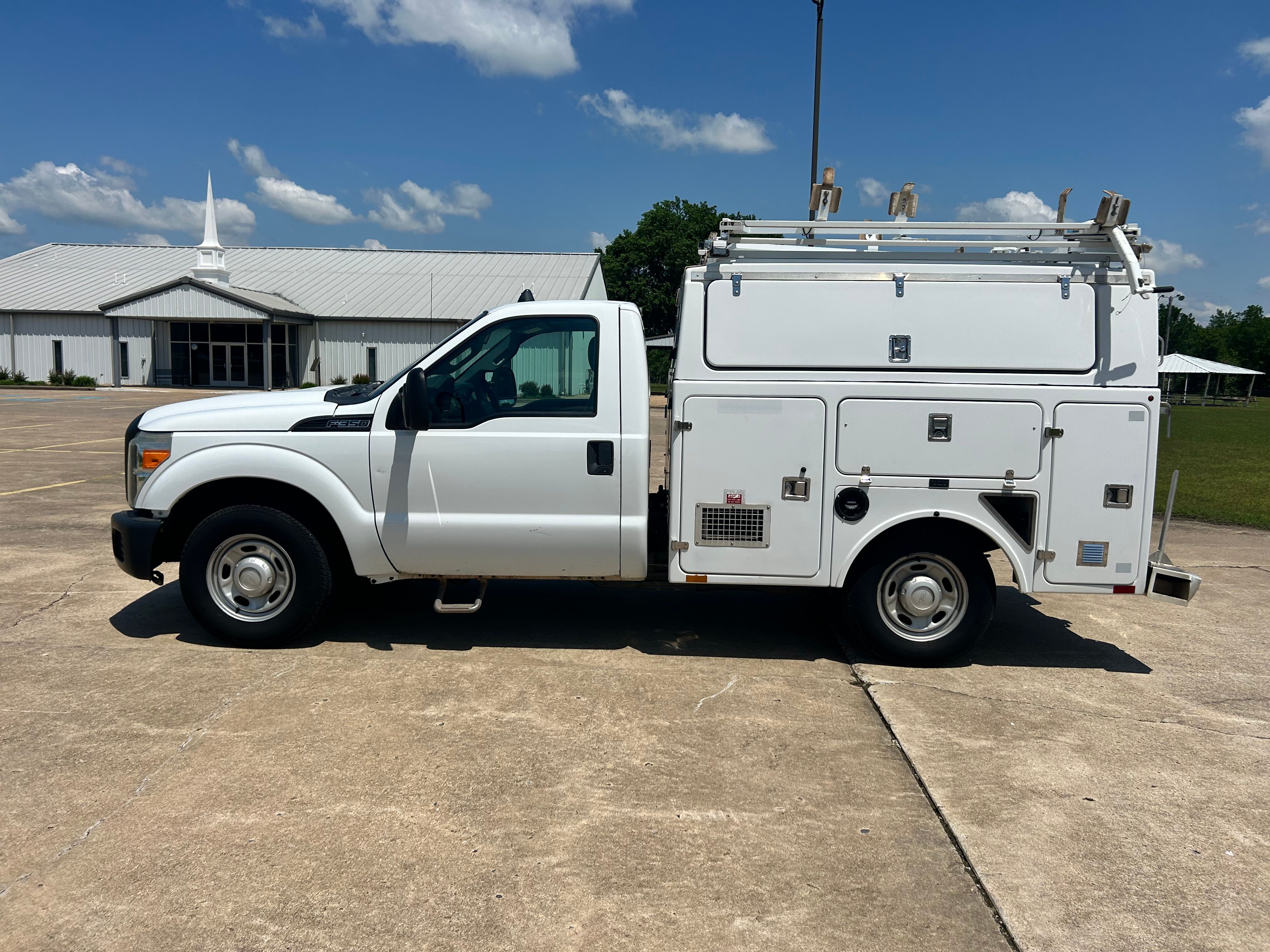 Used 2013 Ford F350 RWD image 8