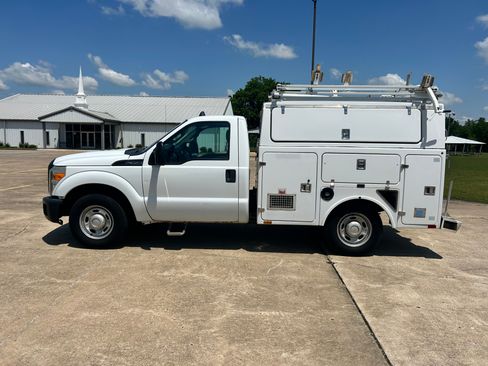 Used 2013 Ford F350 image 8