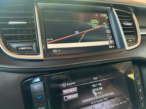 Used 2021 INFINITI QX50 Essential image 18