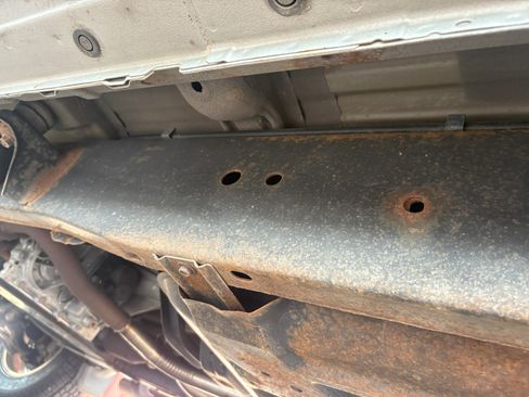 Used 2014 Nissan Titan 4x4 Crew Cab image 24