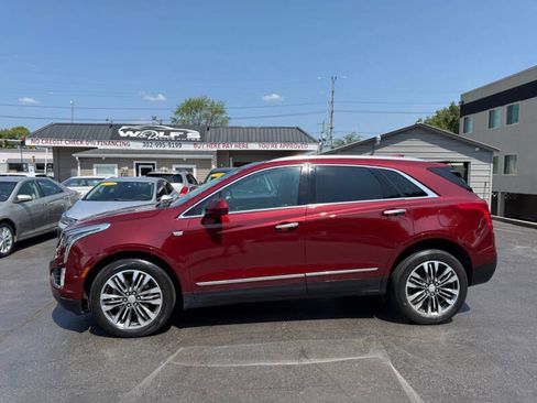 Used 2017 Cadillac XT5 Premium Luxury AWD/4WD image 4