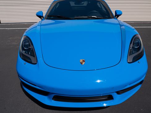 Used 2022 Porsche 718 Cayman S image 21