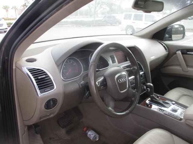 Used 2008 Audi Q7 3.6 Premium AWD/4WD image 11