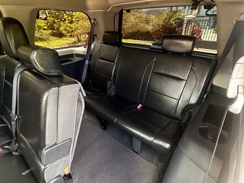 Used 2014 Nissan Armada 4WD Platinum image 7
