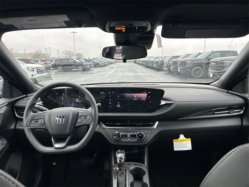 New 2026 Buick Envista Preferred image 27